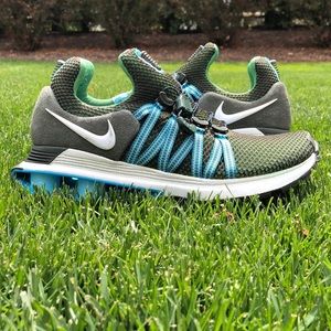 Bouncy Nike Shox Gravity